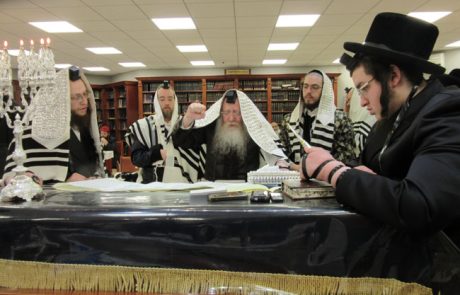 מהנעשה והנשמע בחצה"ק קרעטשניף קרית גת – פורים
