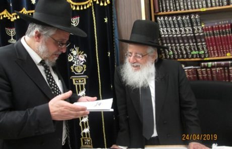 לרגל הוצאת קונטרס "הקבלה בדברי חז"ל" מתוך סדרת הספרים המיוחדת 'חכמה קדומה' – הגר"ע קורח שליט"א