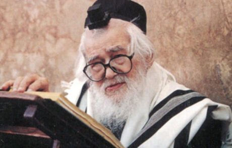 "יש לי שלוש מאות בנים!" ענה בלהט מרן הרב שך, ובכך סתם את טענותיו של הגביר הגדול…- באדיבות "דרשו"