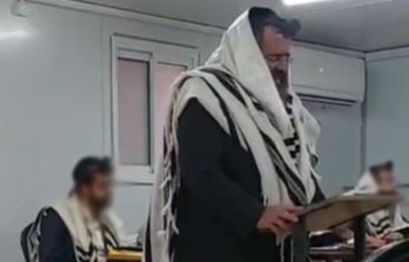 נחמו נחמו עמי – לשום לאבלי ציון פאר תחת אפר – הרב צמח צדוק