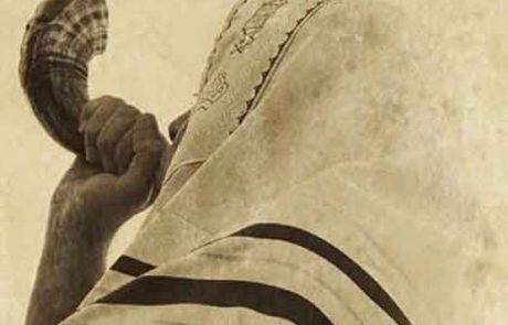 "כל האומרו מראש חודש אלול עד שמחת תורה, מבטל אפילו גזירה קשה ביותר שיש על האדם"