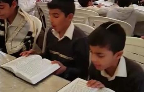 קטע מקריאת שיר השירים באוהל אבלים בפרדס חנה – דקה וחצי של נחת רוח